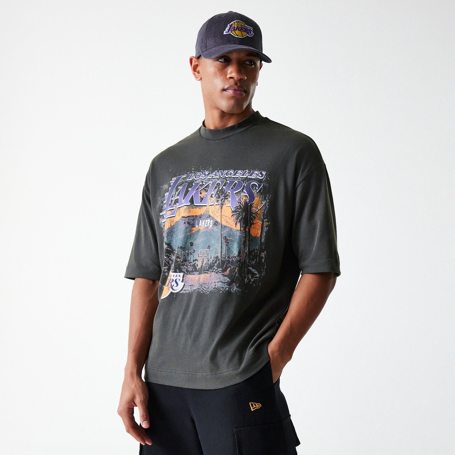 Los Angeles Lakers NBA Washed Graphic Tee New Era - Image 2