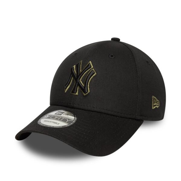 New York Yankees MLB Team Outline 9FORTY Strapback Black/Olive