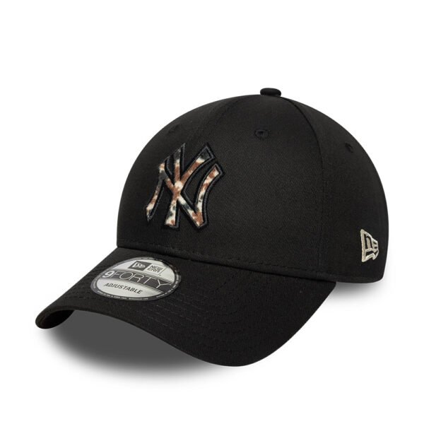 New York Yankees MLB Faux Pony Infill 9FORTY Strapback New Era Black/Animal