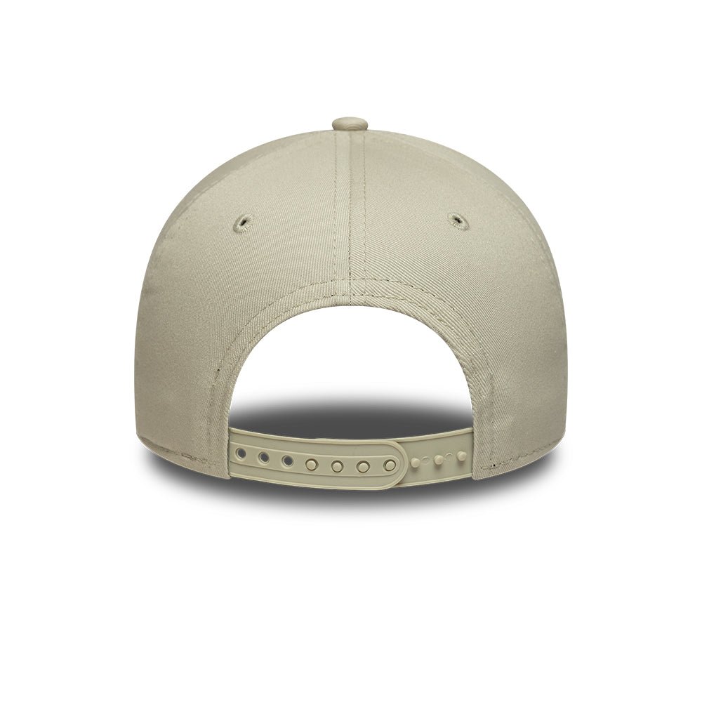 New York Yankees MLB League Essential A-Frame Snapback New Era Beige - Image 4