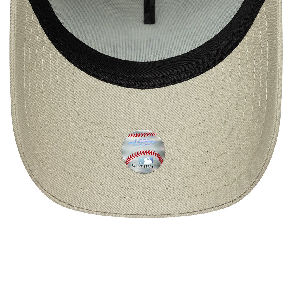 New York Yankees MLB League Essential A-Frame Snapback New Era Beige - Image 5