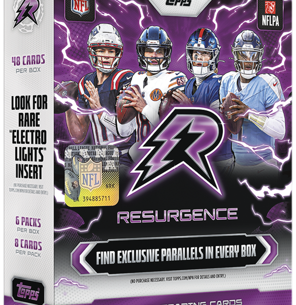 Topps Resurgence Football 2025 Mega Box