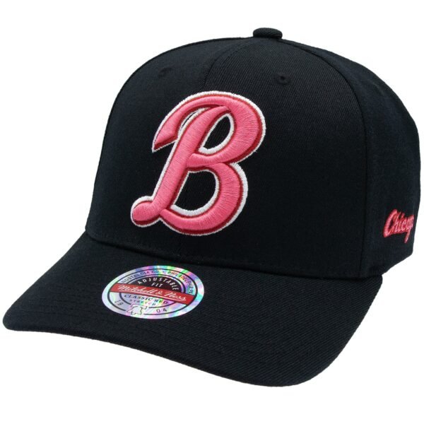 Chicago Bulls NBA Is It Pink? Classic Red Snapback Mitchell & Ness Black/Pink