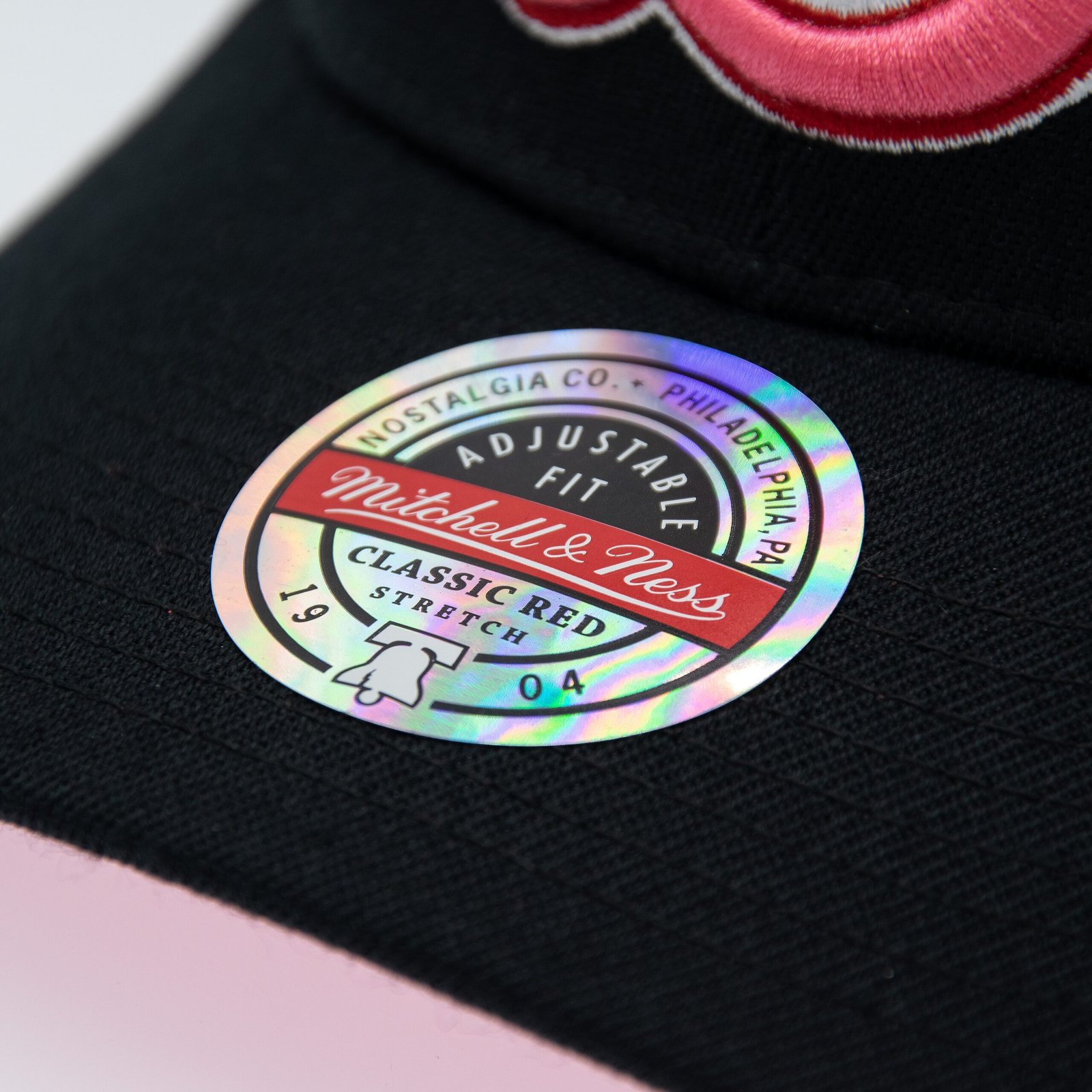 Chicago Bulls NBA Is It Pink? Classic Red Snapback Mitchell & Ness Black/Pink - 图片 5
