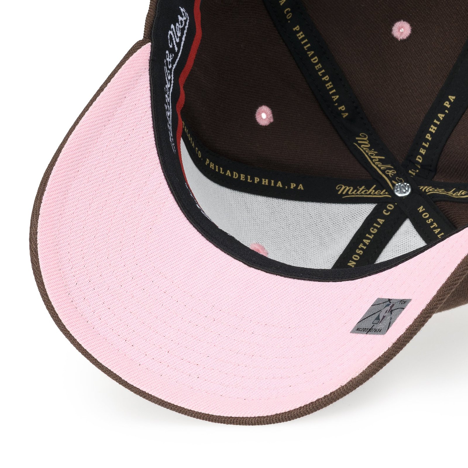 Toronto Raptors NBA Brown Sugar Bacon Classic Red Snapback Mitchell & Ness Brown/Pink - Image 5