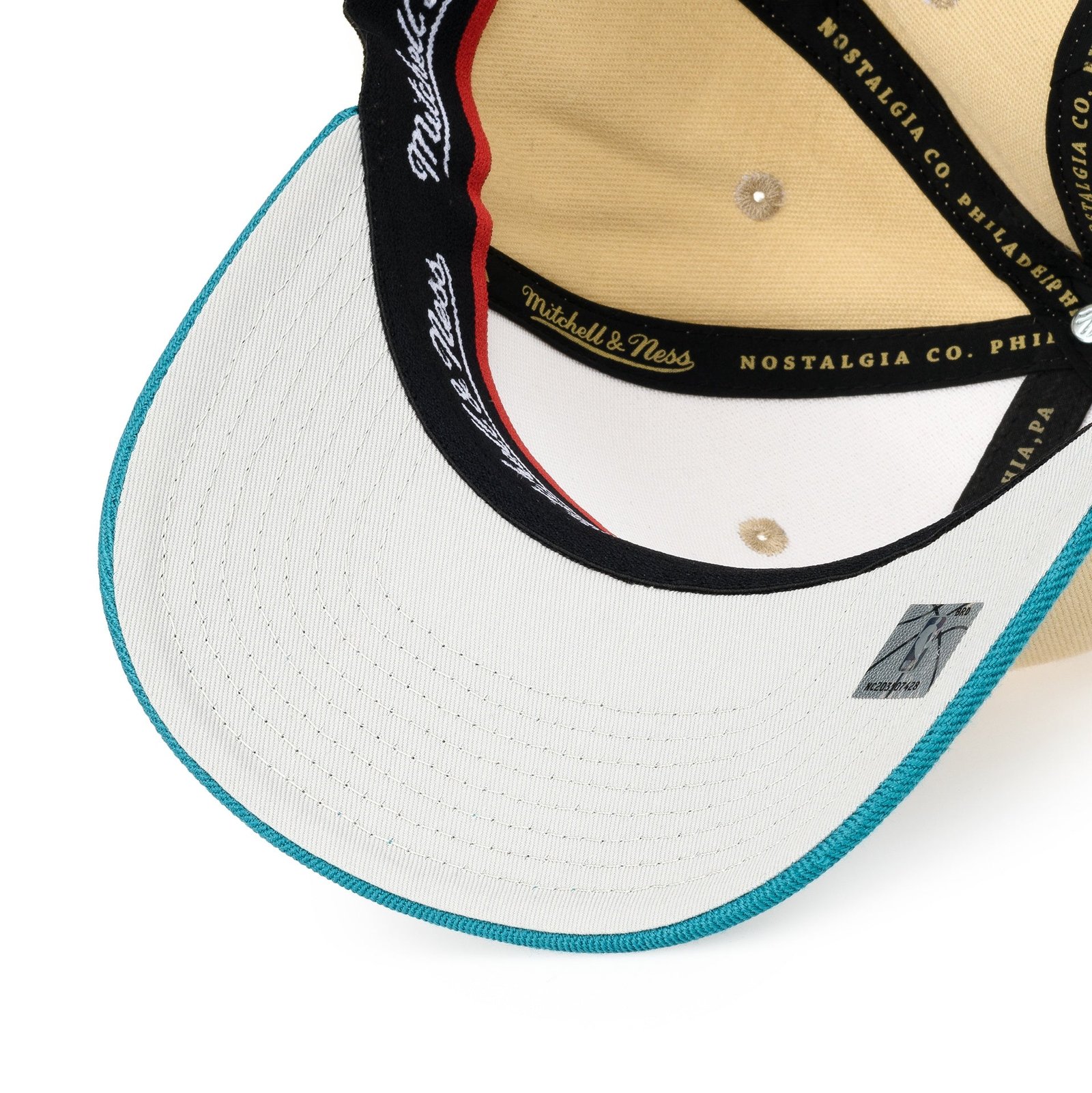 Mitchell & Ness - Classic Red - NBA First Letter Chicago Bulls - Sand - Image 4