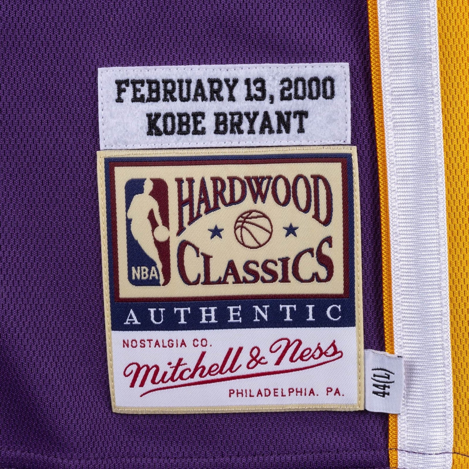 Mitchell & Ness - NBA Authentic Jersey - Los Angeles Lakers - Kobe Bryant - 2000 All Star Jersey #8 - Purple - Image 3
