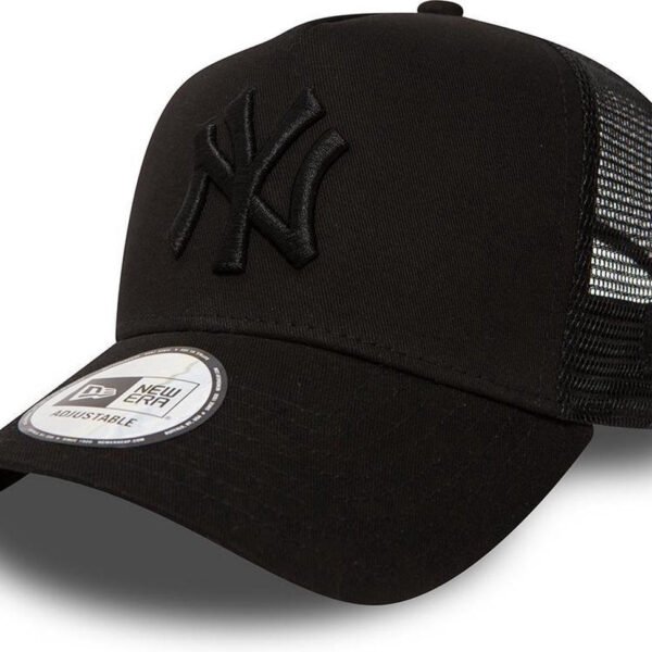 New York Yankees MLB League Essential A-Frame Trucker Snapback New Era Black/Black