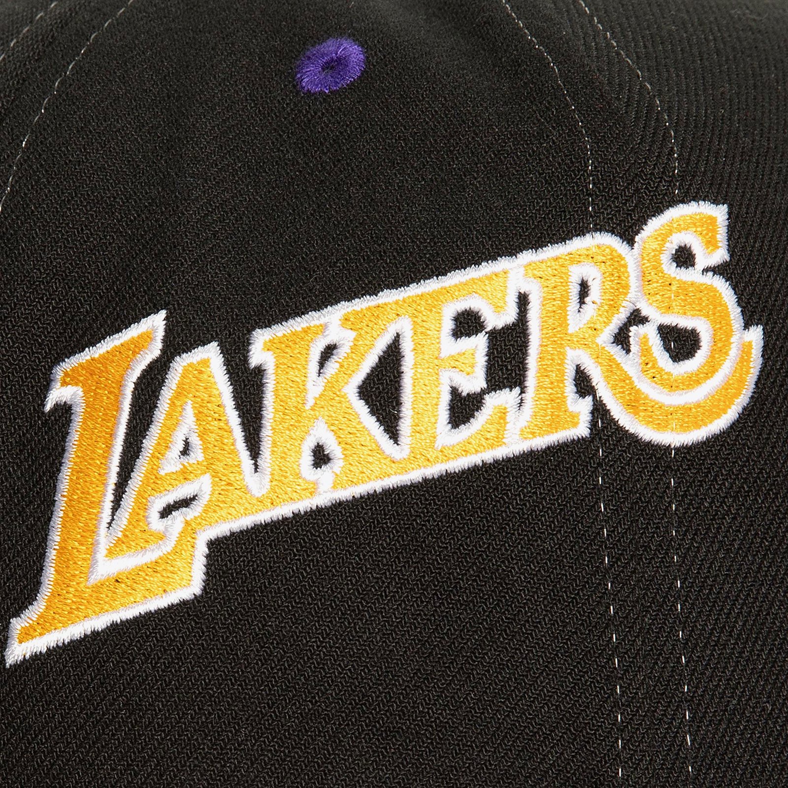 LA Lakers NBA Overbite Pro Snapback Mitchell & Ness Black/Purple - Image 3