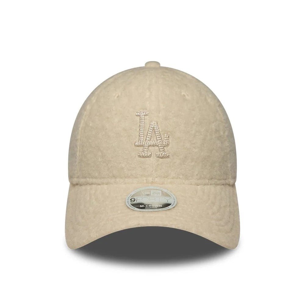 Los Angeles Dodgers MLB Winter Borg 9FORTY Women Snapback New Era White - Image 2