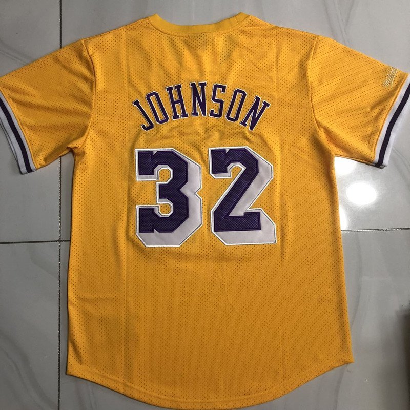 Los Angeles Lakers Magic Johnson Mitchell & Ness Purple Yellow Hardwood Classics T-Shirt - Image 2
