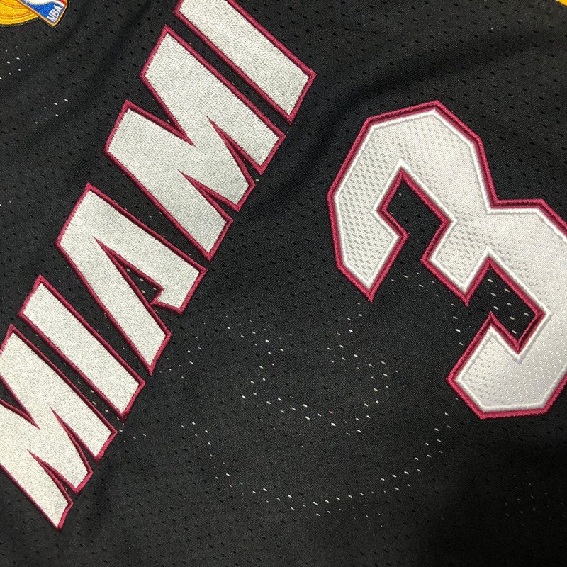 Naismith Hall of Fame Dwyane Wade Miami Heat Jersey Mitchell & Ness - Image 4